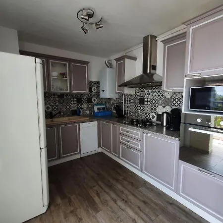 Apartment Vue Avec Parking Gratuit Sur Place *