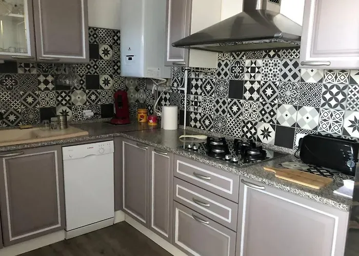 Vue Avec Parking Gratuit Sur Place Apartmán Bastia (Corsica)