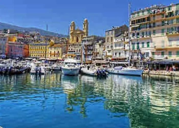 Vue Avec Parking Gratuit Sur Place * Bastia (Corsica)