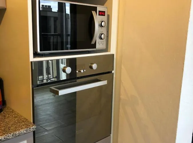 Vue Avec Parking Gratuit Sur Place * Bastia (Corsica)